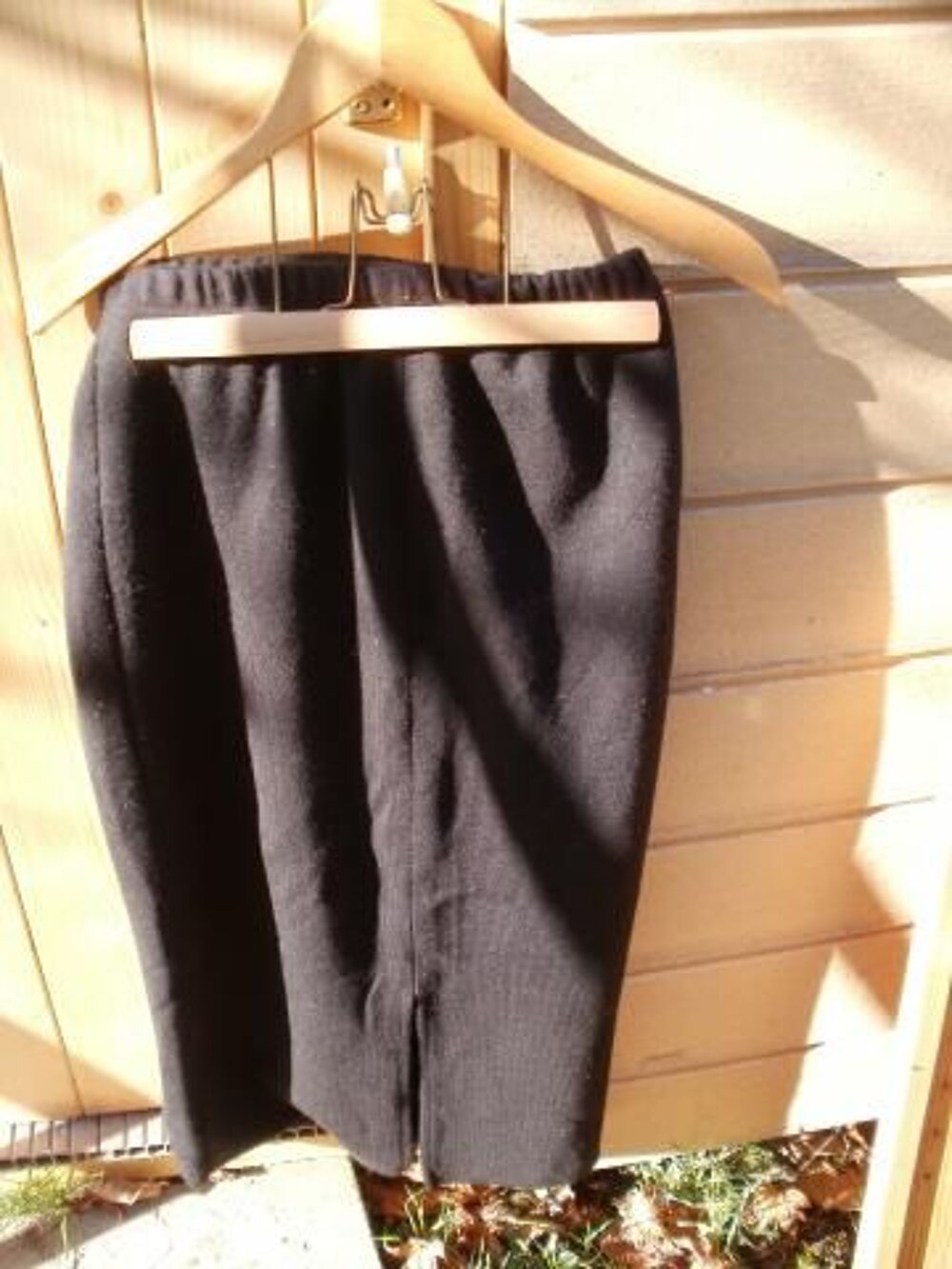 JUPE noire doubl&eacute;e Anne WEYBURN Taille 42 Vtements