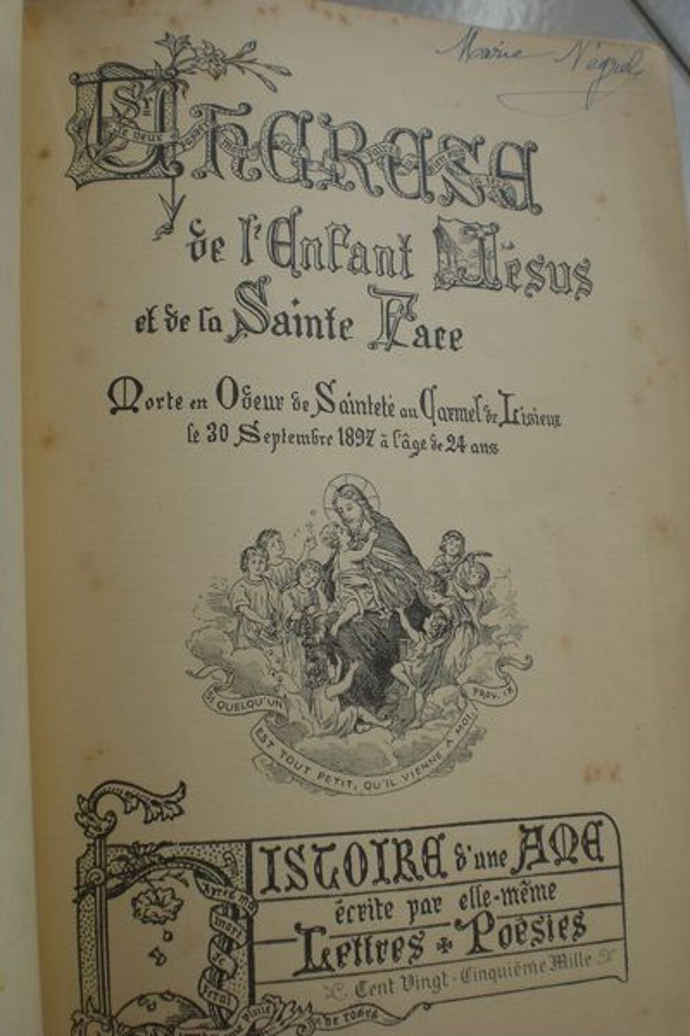 livre religieux ancien 
