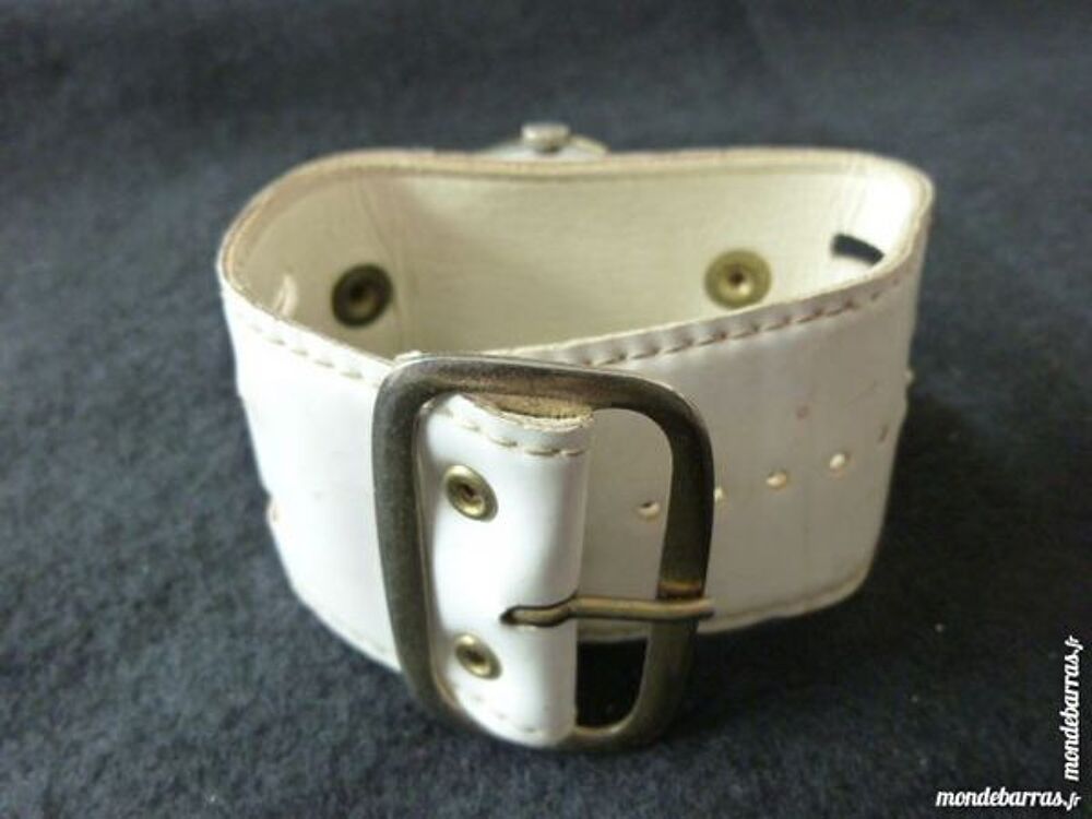 HARWESTER montre m&eacute;canique Suisse DIV0506 Bijoux et montres