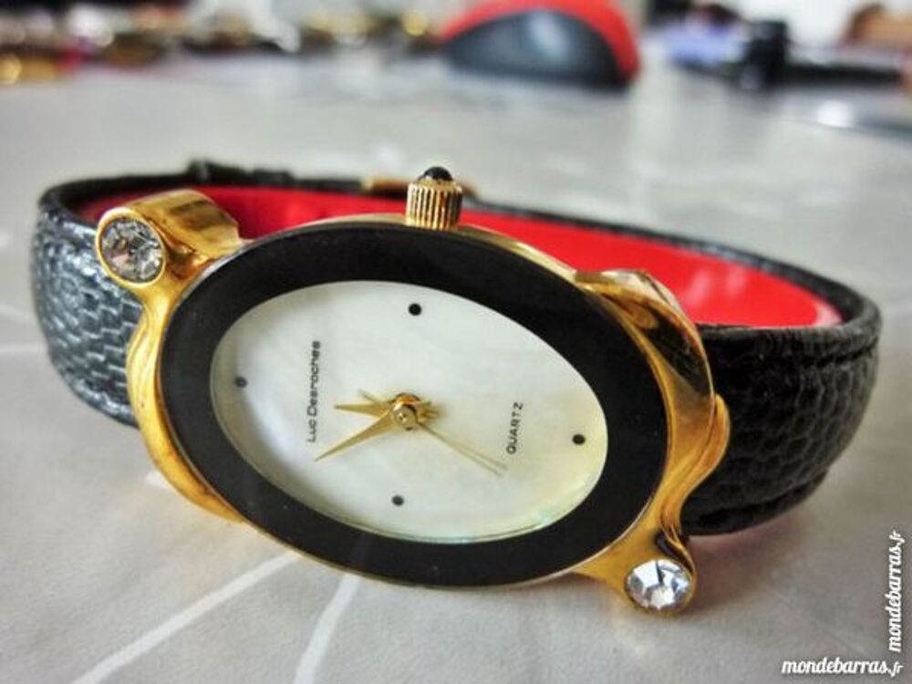 Luc Desroches montre Dame ovale LUD0002 Bijoux et montres