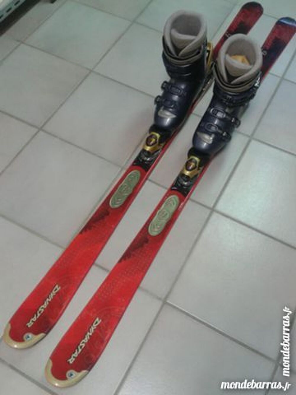 skis Dynastar + chaussures de ski Salomon Sports