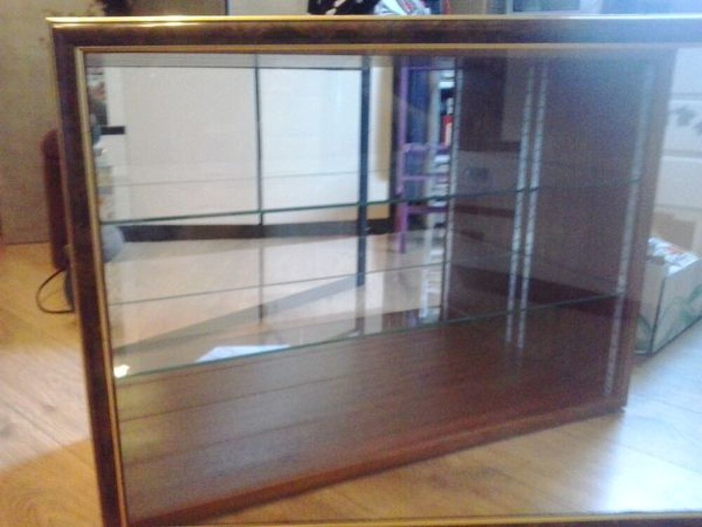 vitrine pour collectionneur Meubles