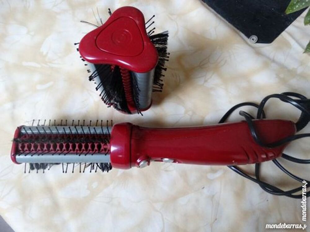 brosse &agrave; brushing Electroménager