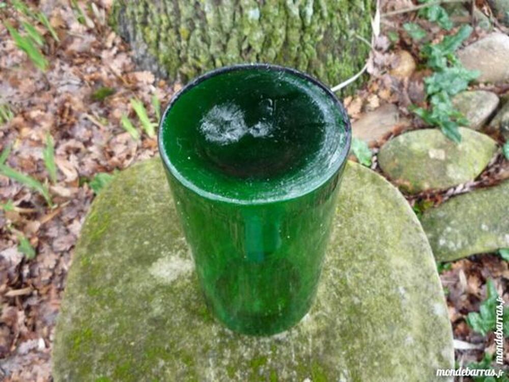 Bocal vert verre souffl&eacute; Décoration