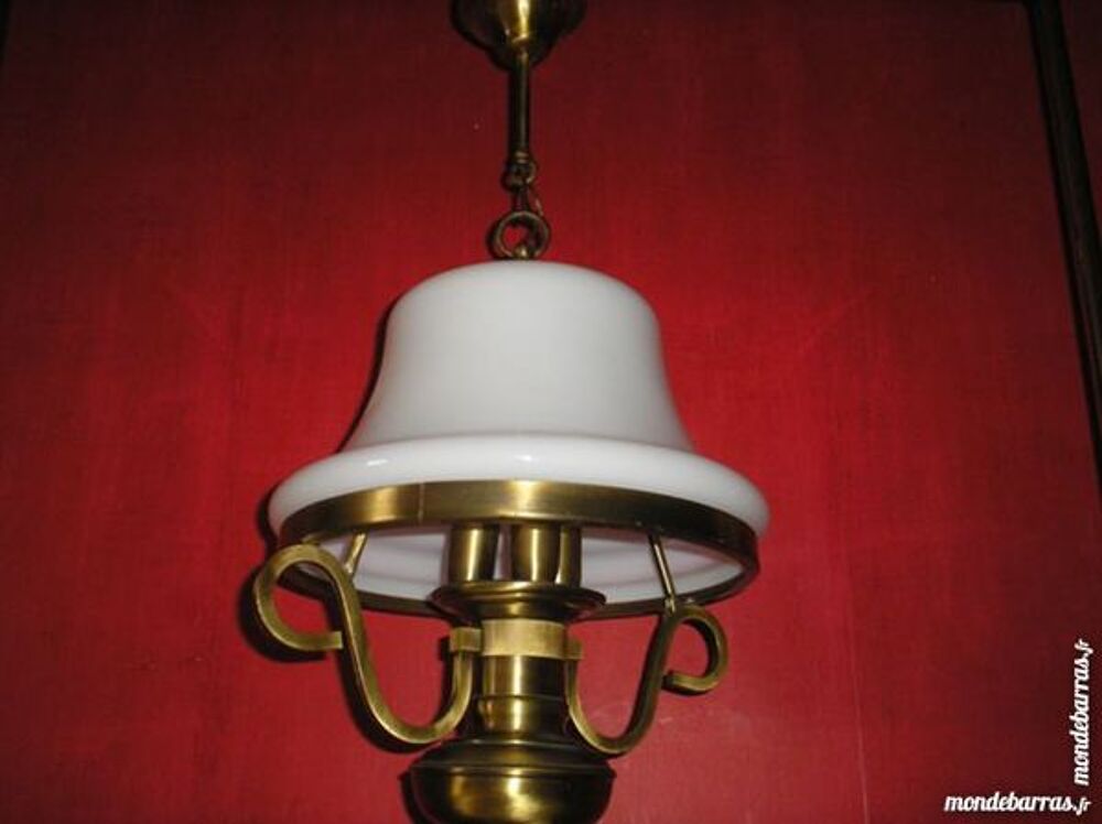 Luminaire rustique laiton avec 3 ampoules, Dcoration