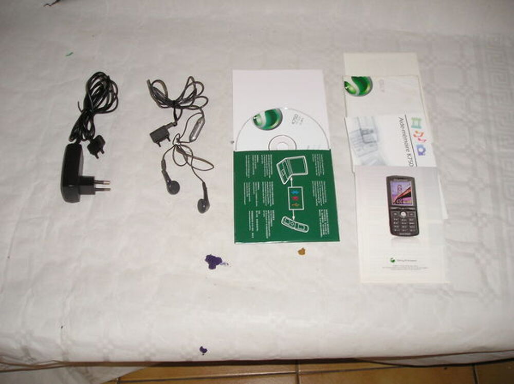 accessoires pour sony-ericsson K750i Téléphones et tablettes
