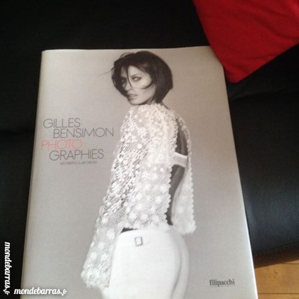 LIVRE NEUF DE GILLES BENSIMON Livres et BD