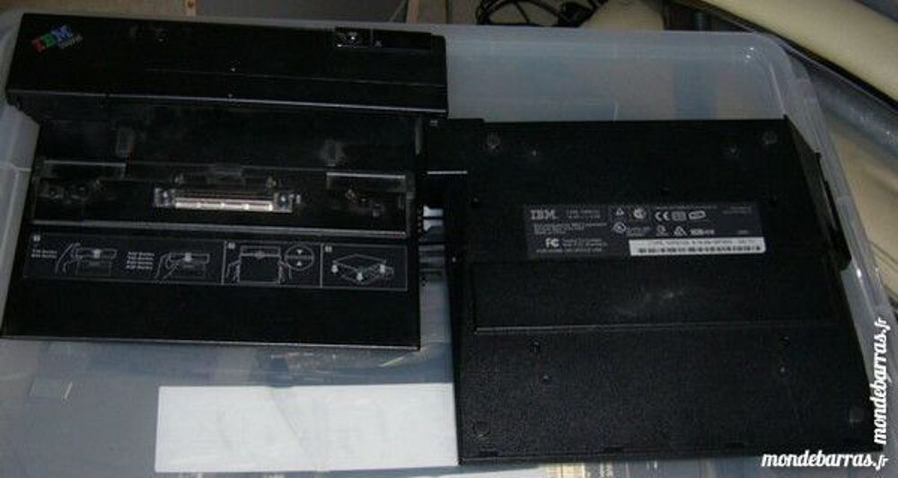 station d'accueil ou r&eacute;plicateur pc port. IBM T20, Matériel informatique