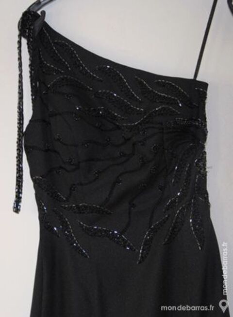 ROBE LONGUE T 36 50 Gennevilliers (92)