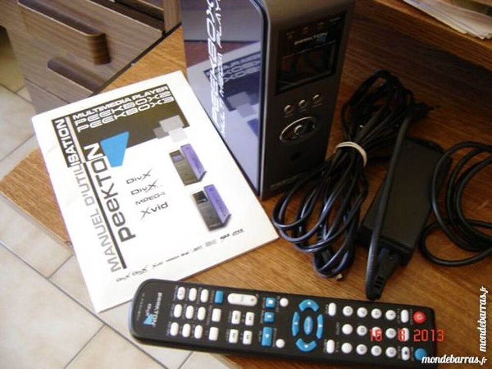 BOITIER MULTIMEDIA PEEKTON Matériel informatique