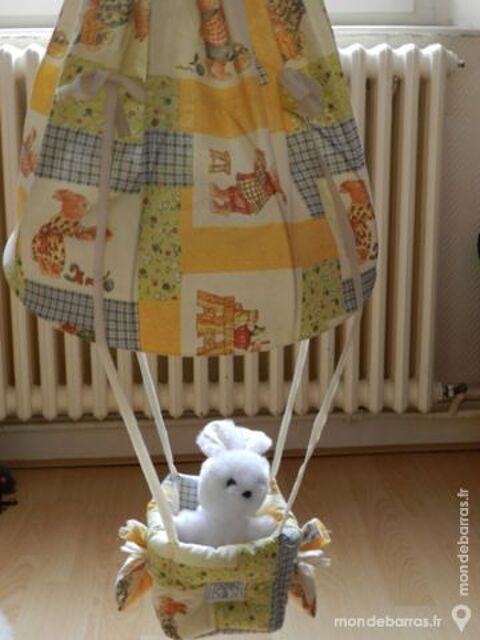 Suspension chambre enfant 7 Louviers (27)