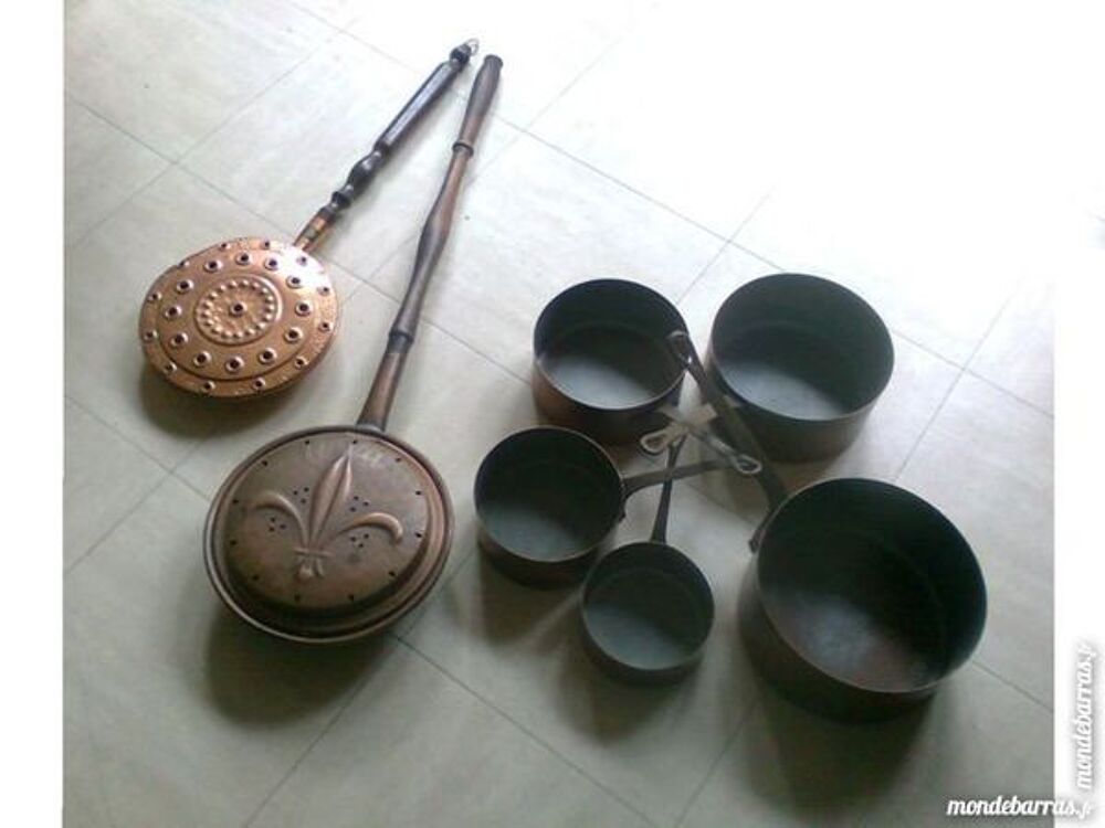 BASSINOIRES et 5 CASSEROLES en cuivre - zoe Décoration