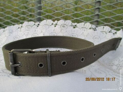 Garon ceinture kaki  longueur 77 2 Alfortville (94)