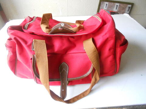 SAC DE SPORTS 12 Brie-Comte-Robert (77)