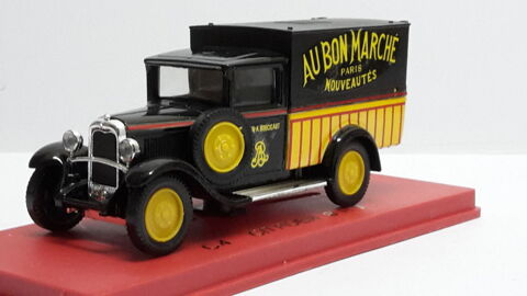 Citron C4F fourgon AU BON MARCHE - 1930 42 Follainville-Dennemont (78)