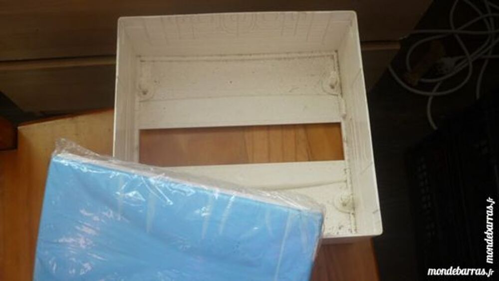 boitier &eacute;lectrique neuf Bricolage