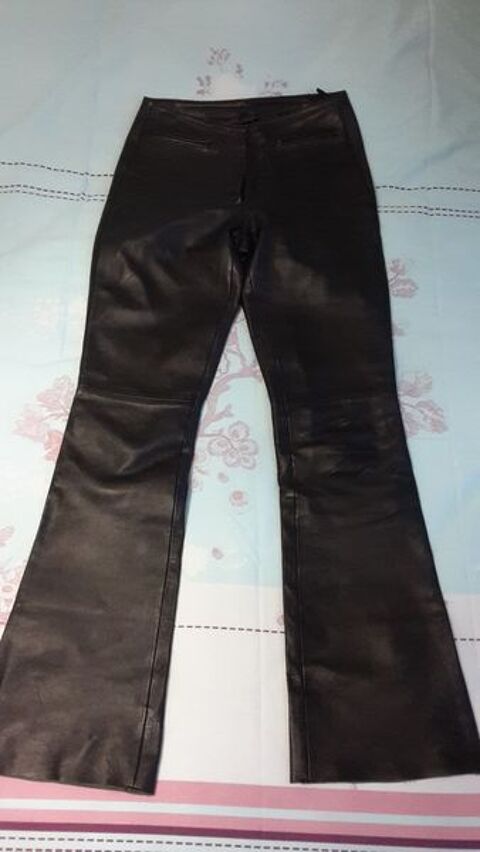 Pantalon cuir agneau Taille 38 15 Magnanville (78)