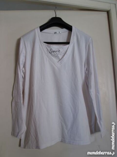 Tee-shirt blanc manches longues 8 Goussainville (95)