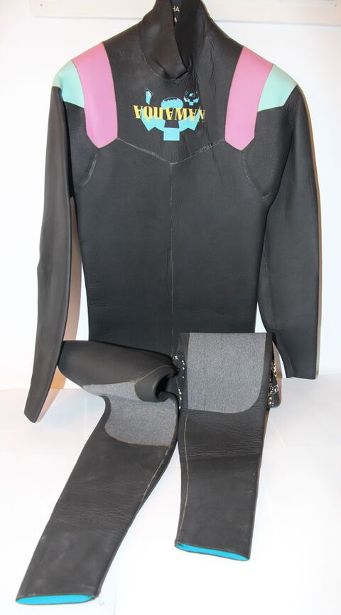 Combinaison intgrale noprne Aquaman hiver 90 Cagnes-sur-Mer (06)