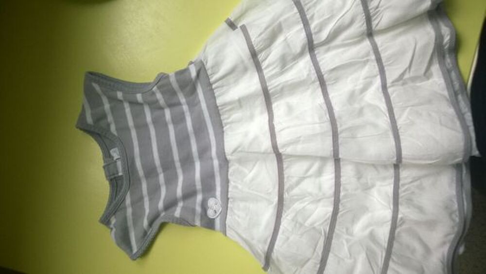 Robe de c&eacute;r&eacute;monie enfant Vêtements