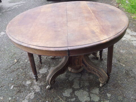 TABLE ANCIENNE 0 Saint-Martin-des-Champs (29)