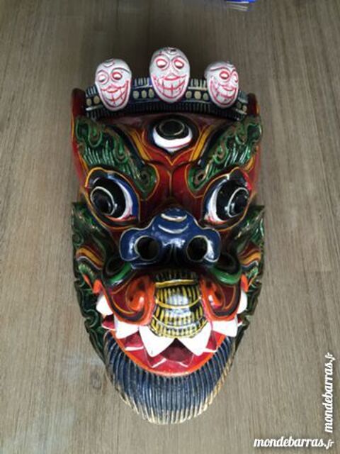 Masque asiatique de collection 50 La Garenne-Colombes (92)