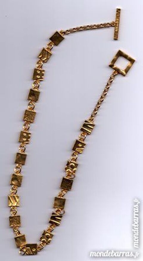 COLLIER DESIGN BICHE DE BERE 10 Bourgtheroulde-Infreville (27)