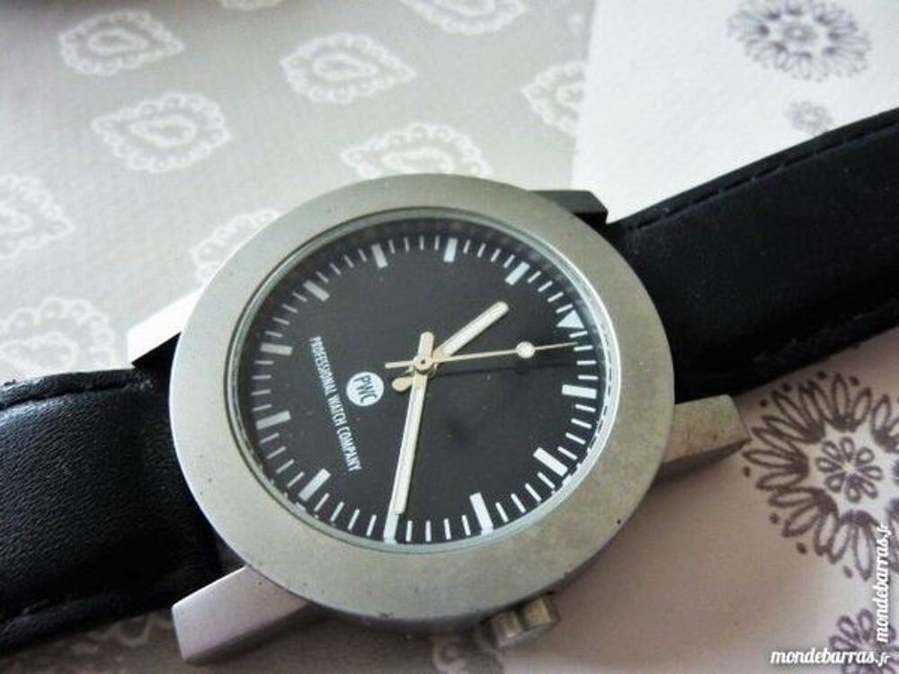 PWC MIYOTA montre analogique homme DIV0455 Bijoux et montres