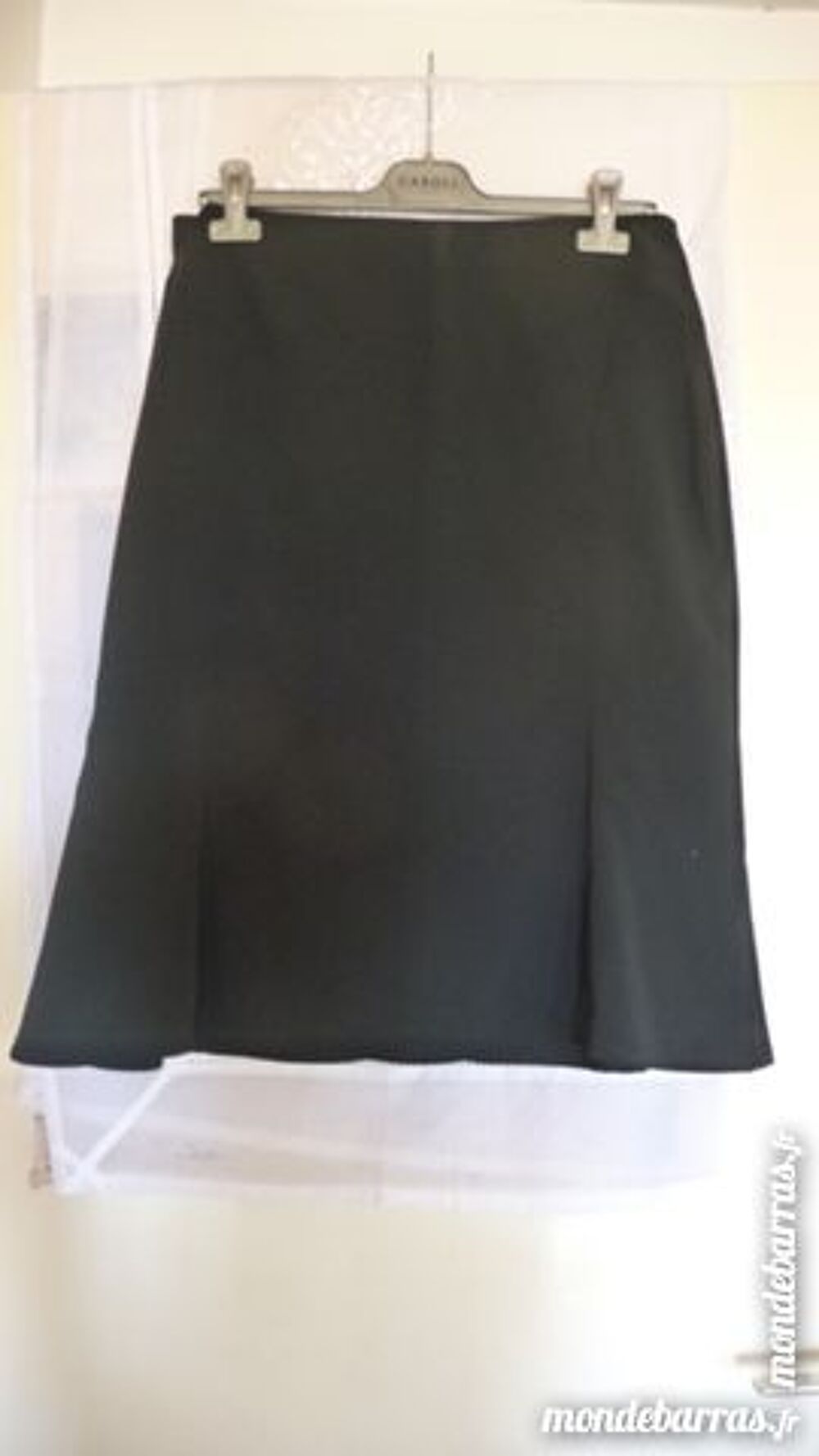 LOT DE DEUX JUPES FEMME NOIRE Vêtements