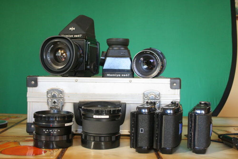Appareil photo moyen format Mamya RB 67 Photos/Video/TV