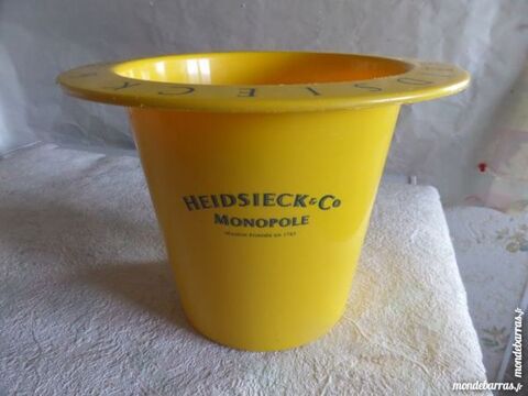seau � champagne HEIDSIECK & C� 10 Lyon 8 (69)