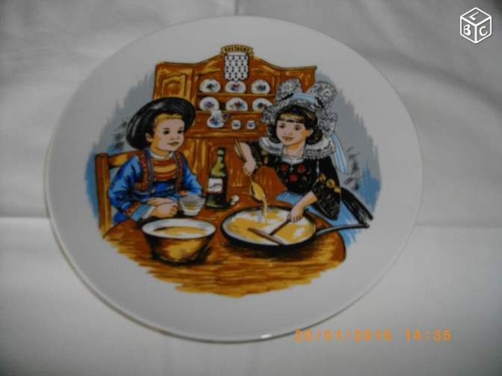 DEUX ASSIETTES BRETONNES (vendus &agrave; l'unit&eacute;) 