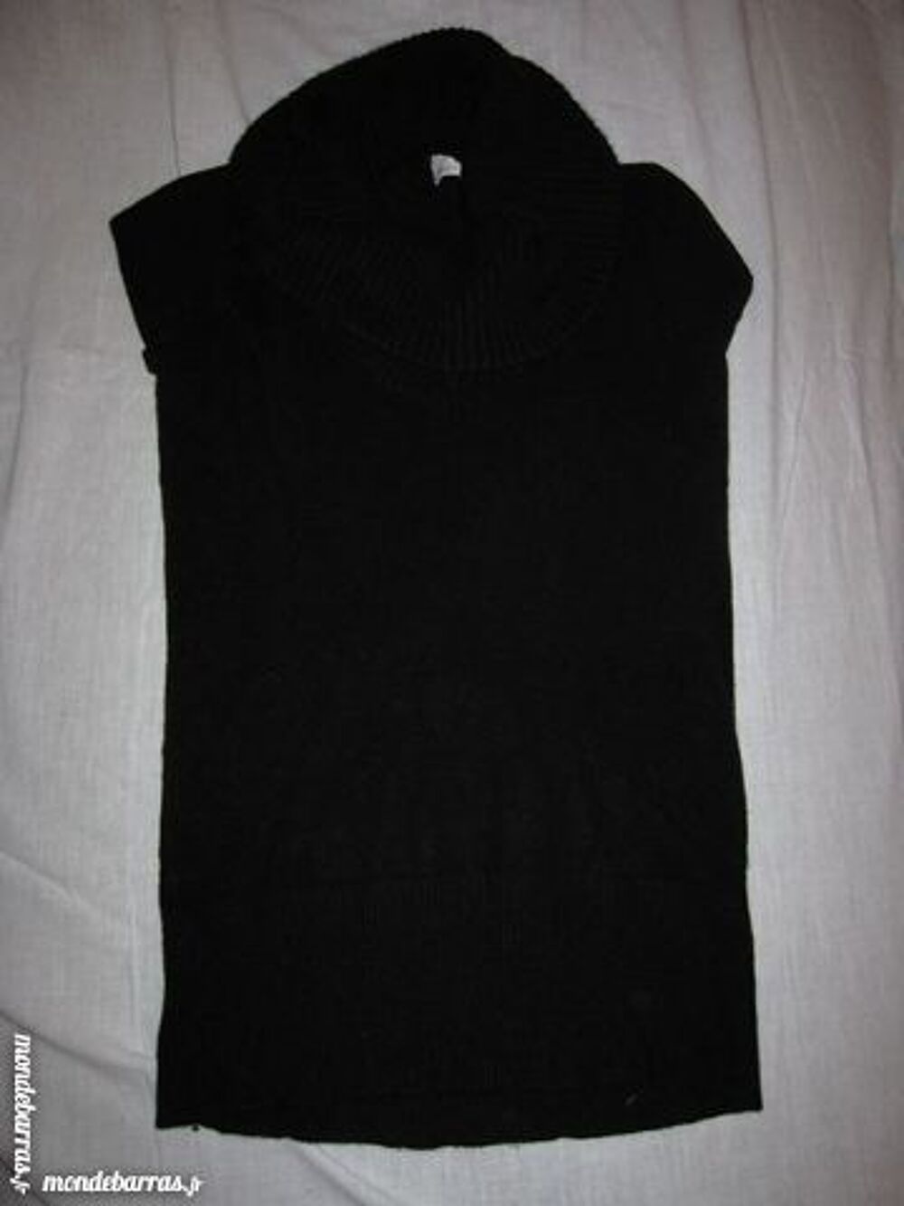 Pull Cama&iuml;eu col roul&eacute; sans manche Noir Vêtements