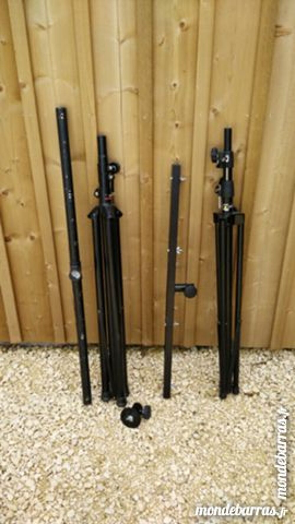 Lot de deux pieds support jeux de lumi&egrave;res Audio et hifi