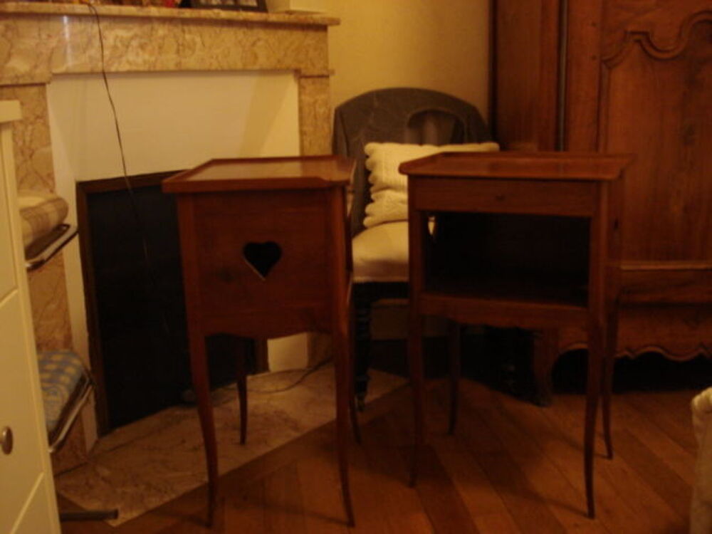 tables de chevet style louis xv Meubles