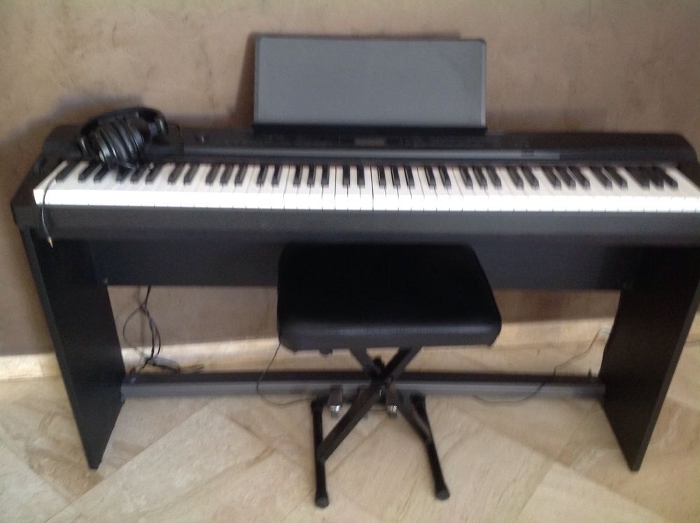 piano &eacute;lectronique Instruments de musique