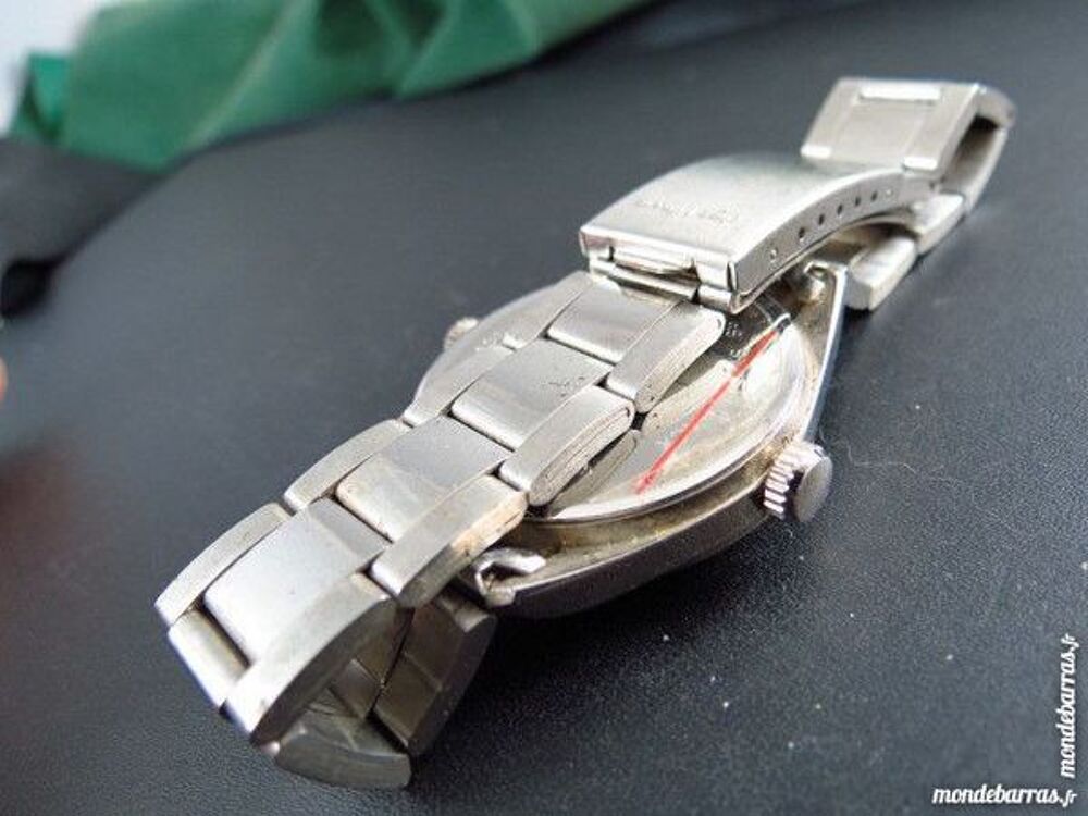 DER L&Ouml;WE 1997 MONTRE 2 cadrans DIV0313 Bijoux et montres