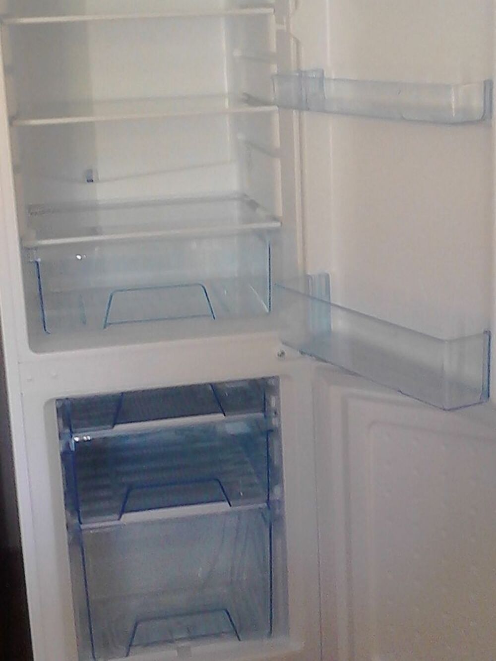 R&eacute;frig&eacute;rateur cong&eacute;lateur Electroménager