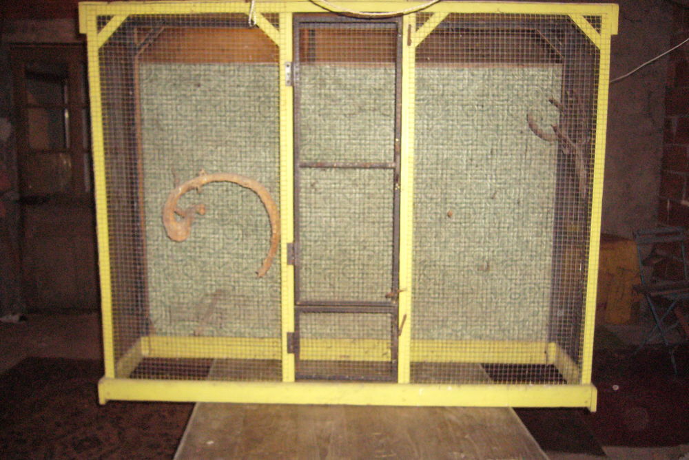 cage Bricolage