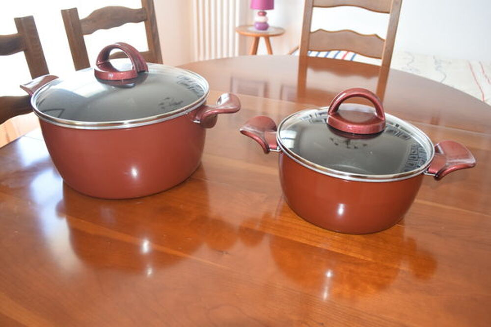 2 fait-tout neufs TEFAL Cuisine