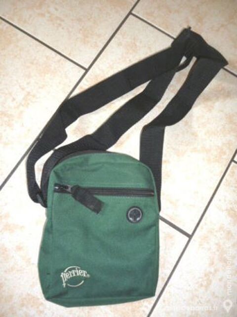 Besace /Pochette  Perrier  5 Argenton-sur-Creuse (36)