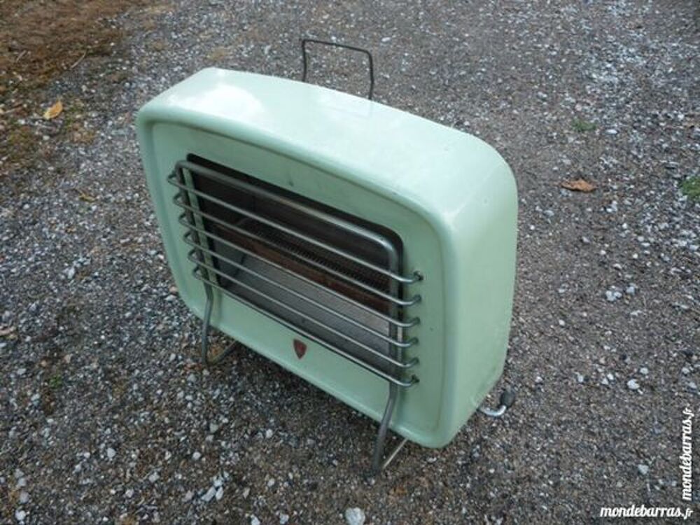 Ancien chauffage/radiateur &agrave; gaz Valentini Cuisine