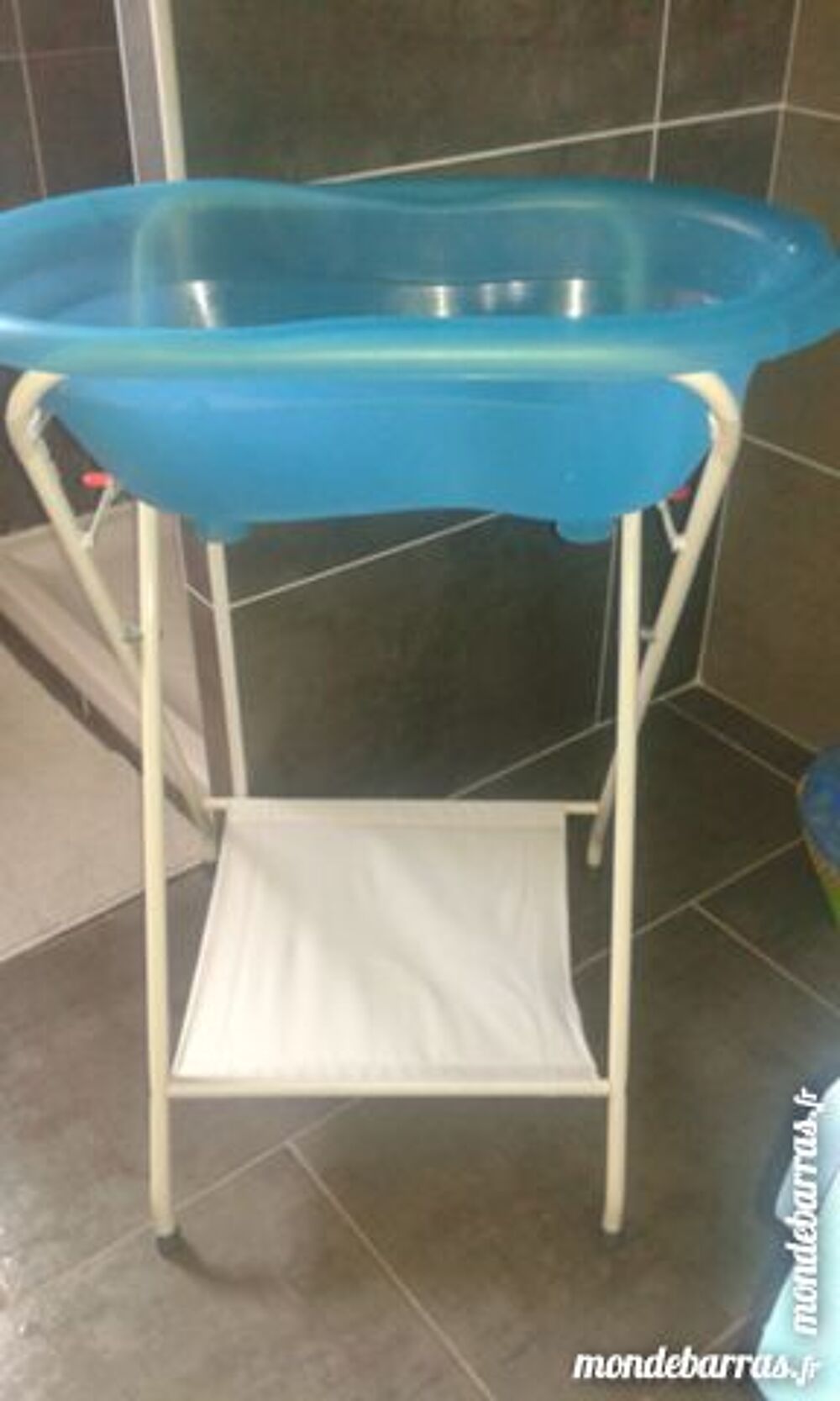 baignoire sur pied Puériculture