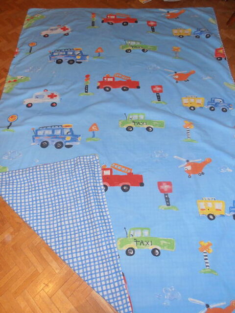 Housse de couette  v�hicules  (70) 20 Tours (37)