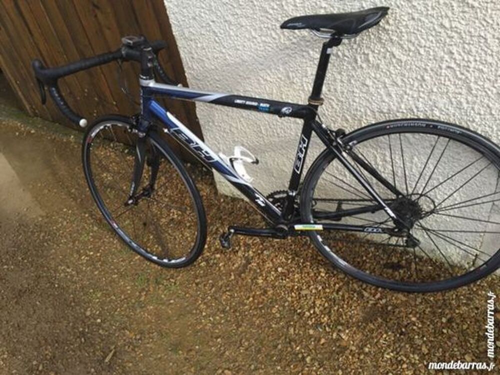 V&eacute;lo route bh Vlos