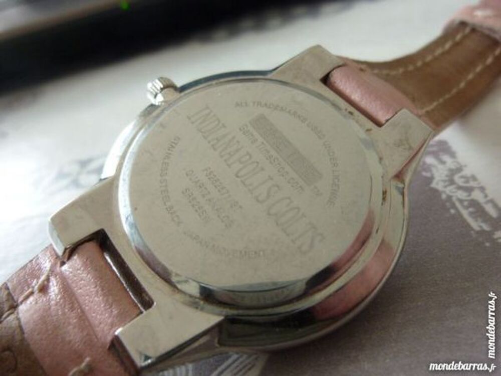 INDIANAPOLIS COLTS montre analogique DIV0505b Bijoux et montres
