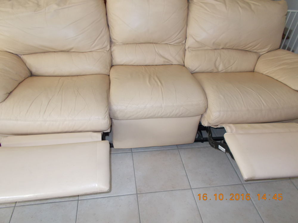 canap&eacute; et fauteuil relax Meubles