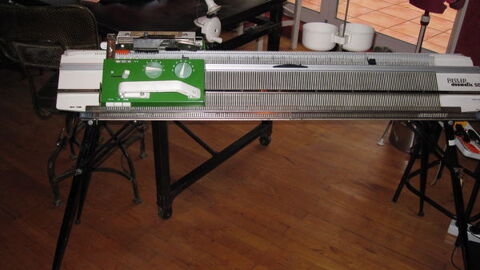machine  tricoter passap duomatic 0 Laragne-Montglin (05)