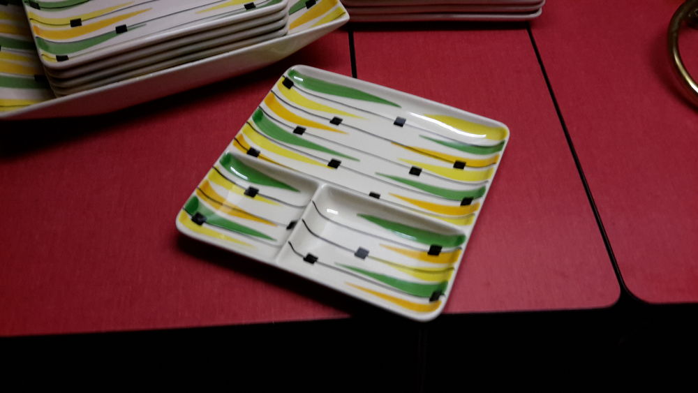 sERVICE ASPERGES FAIENCE ST CLEMENT Cuisine