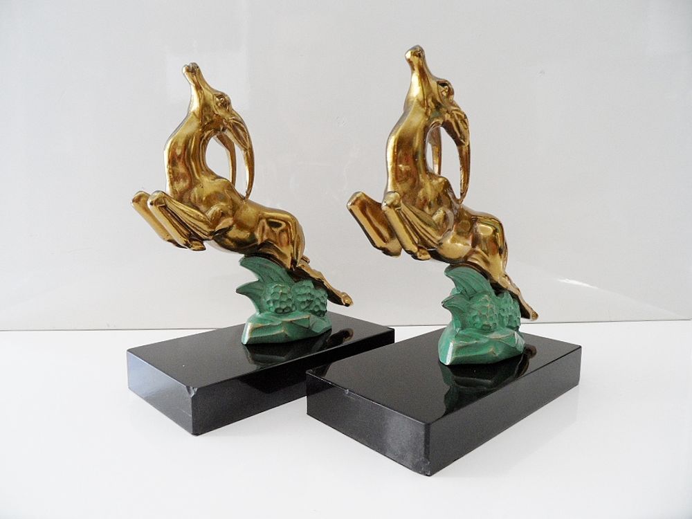 SCULPTURE VINTAGE BRONZE MARBRE NOIR ANTILOPE PRESSE LIVRES 
